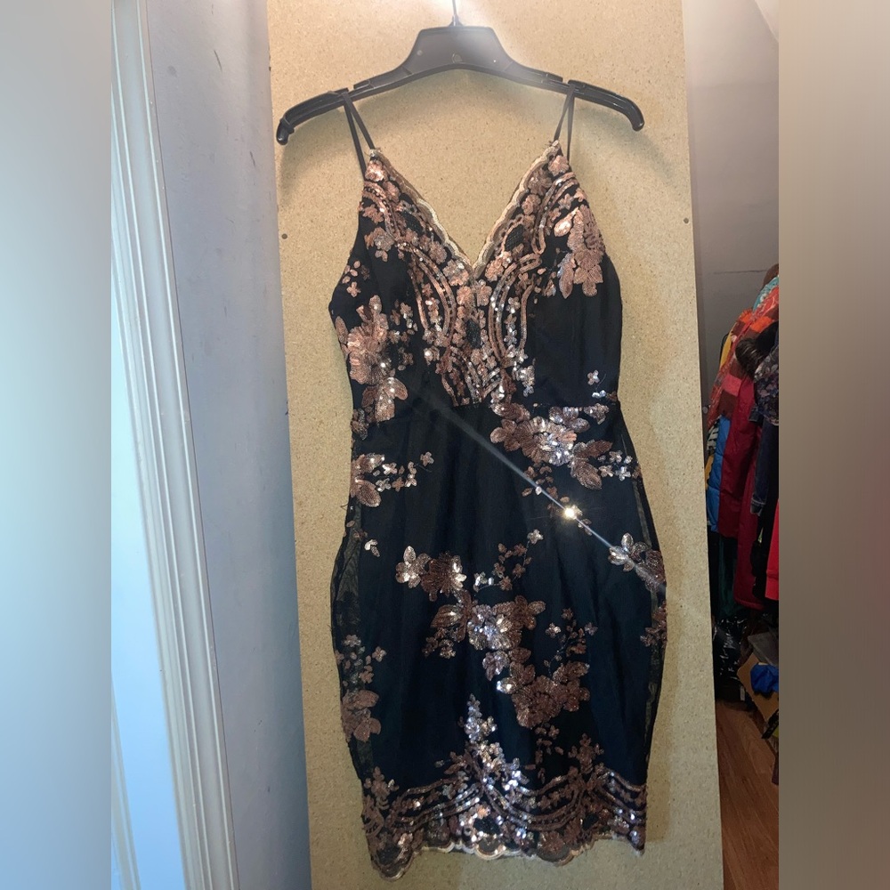 Black and rose gold sequins a dress (size:M)